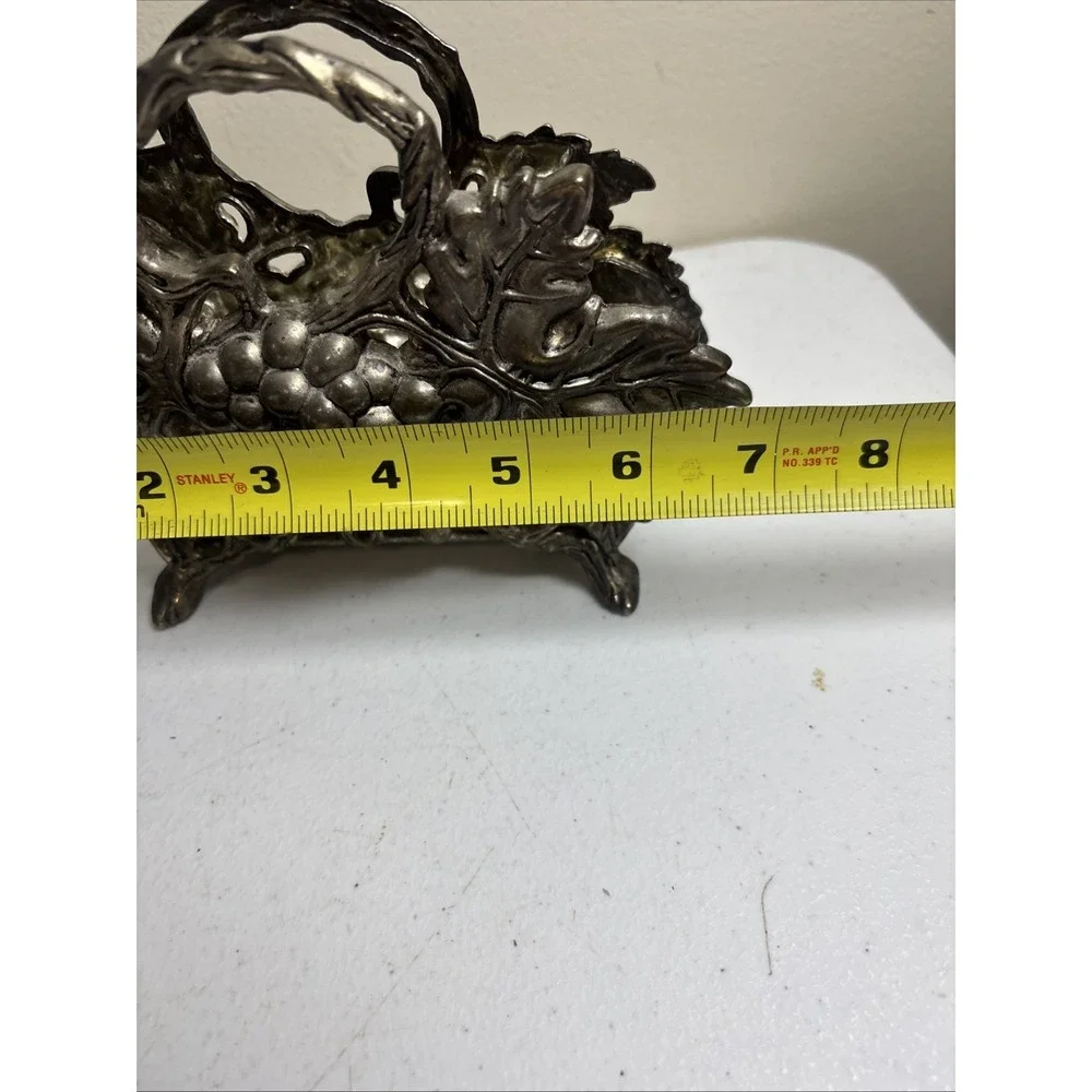 Vntg Silver Plated Napkin Holder w/ Ornate Grape Design by Studio Silversmiths